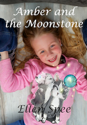Amber and the Moonstone - Ellen Spee (ISBN 9789462170629)
