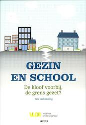 Gezin en school - (ISBN 9789033497315)