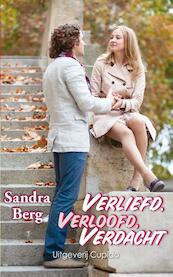 Verliefd, verloofd, verdacht - Sandra Berg (ISBN 9789462040311)