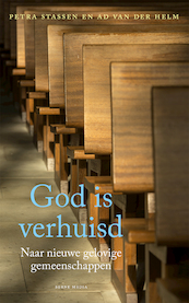 God is verhuisd - Petra Stassen, Ad van der Helm (ISBN 9789089721419)